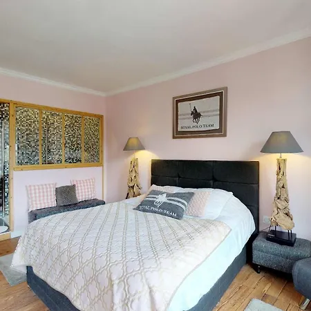Dei 15 Pers Jacuzzi, Baby-foot, 30 Min Vakantiehuis