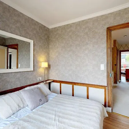 Dei 15 Pers Jacuzzi, Baby-foot, 30 Min Vakantiehuis