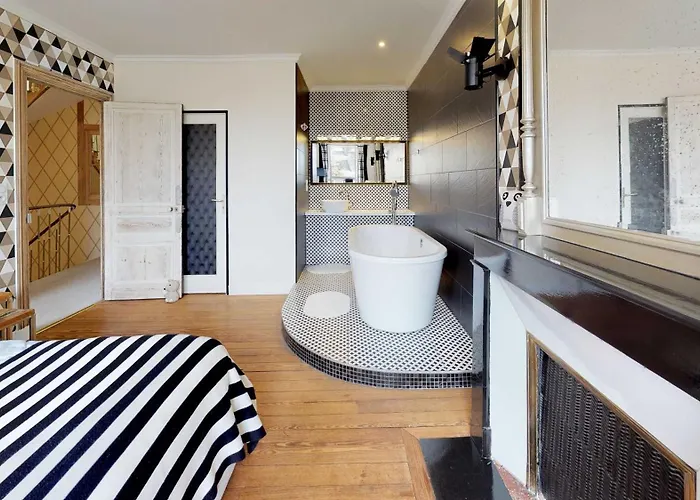 Dom wakacyjny La Clef Decamp Dei 15 Pers Jacuzzi, Baby-foot, 30 Min *