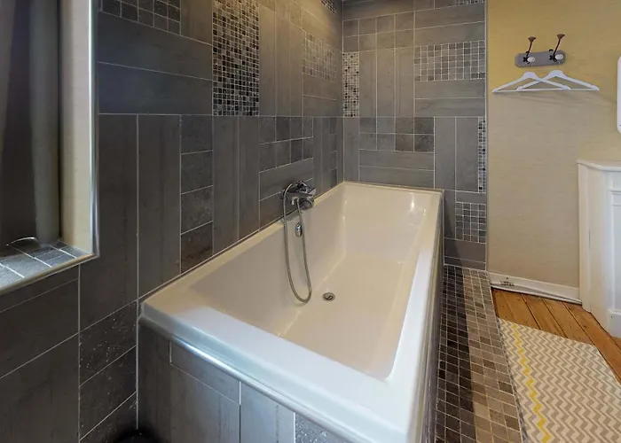 La Clef Decamp Dei 15 Pers Jacuzzi, Baby-foot, 30 Min Dom wakacyjny Villedieu-les-Poëles